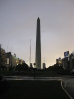 Obelisk, simbol grada